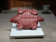 《金龜出海》宜興紫砂壺高級工藝美術(shù)師純手工底槽青創(chuàng)新壺茶壺紫砂茶具